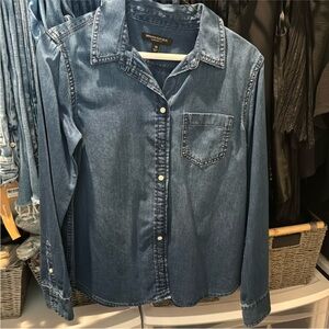 Banana Republic Blue Button Down Shirt